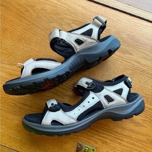 ECCO Women's Size 9-9.5 Yucatan Sport Comfort Sandal Water Shoes Gray Size 40